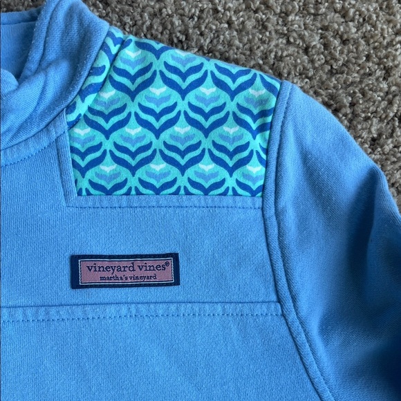 Vineyard Vines Light Blue Pullover with Patterned Shoulders - Picture 3 of 8